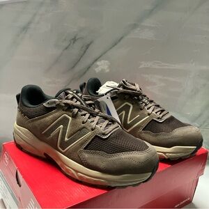 New Balance women brown new